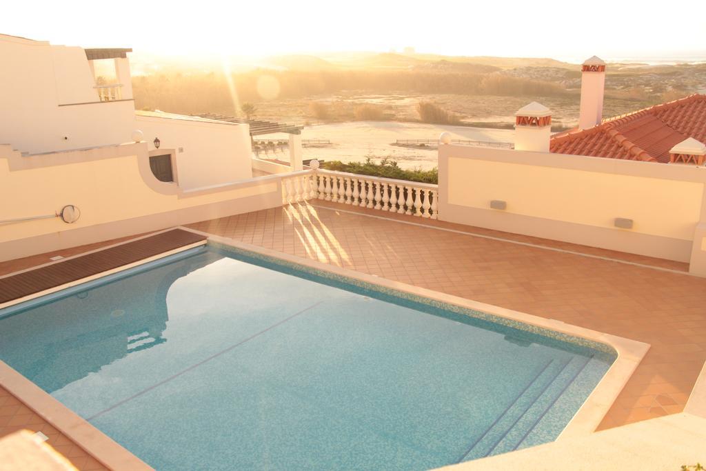 Maravilhoso T2 Vila Da Praia Amoreira  Екстер'єр фото