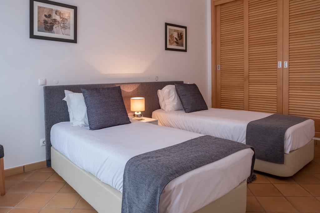 Maravilhoso T2 Vila Da Praia Amoreira  Екстер'єр фото