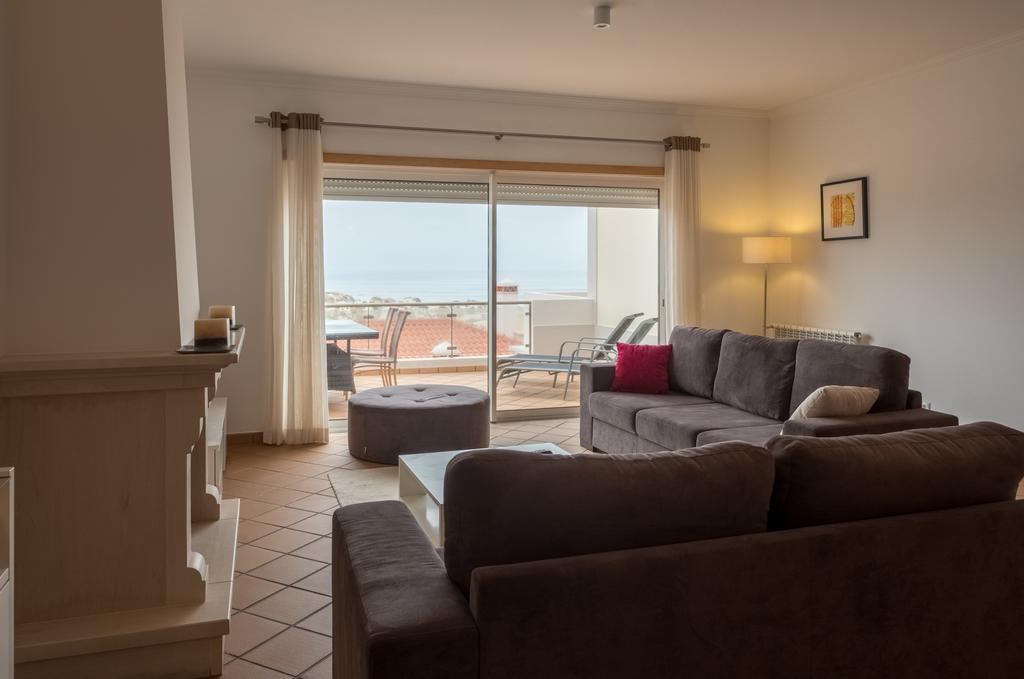 Maravilhoso T2 Vila Da Praia Amoreira  Екстер'єр фото