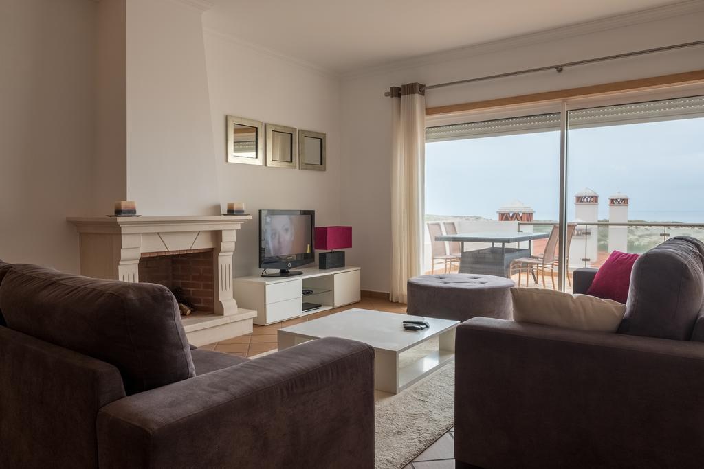 Maravilhoso T2 Vila Da Praia Amoreira  Екстер'єр фото